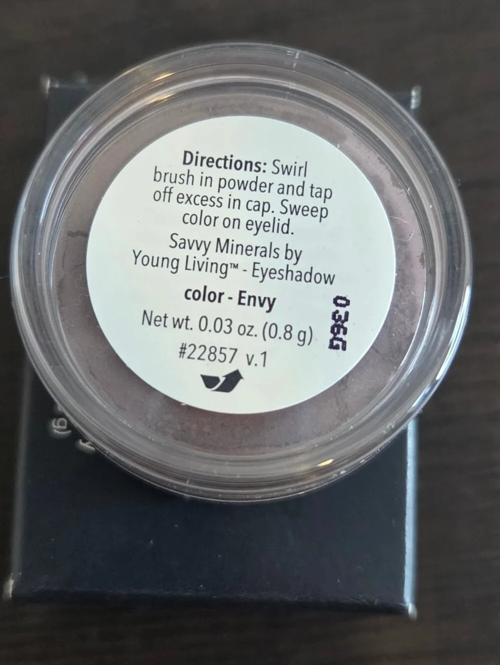 🕯NIB Savvy Minerals by Young Living Envy Loose Mineral Eyeshadow 0.03 oz